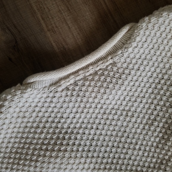 360. textured short sleeve sweater - Picture 3 of 8